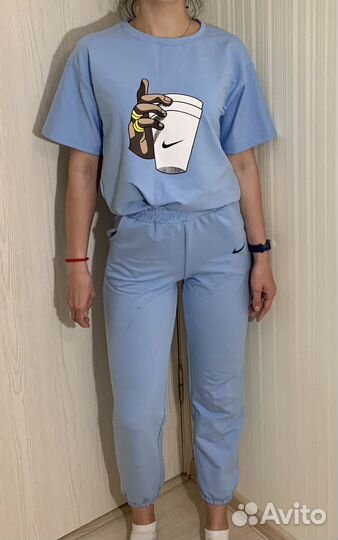 Ксюстюм спортивный женский