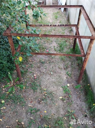 Продам подставку