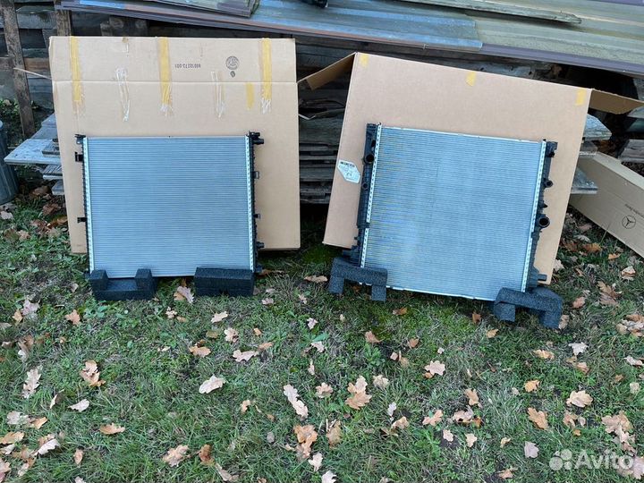 Радиатор охлаждения BMW X5 G05 X6 G06 X7 G07