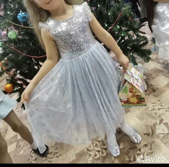 Платье новогоднее снежинка