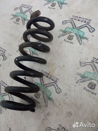 Пружина Mitsubishi