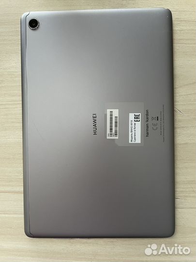 Планшет Huawei MediaPad M5 lite