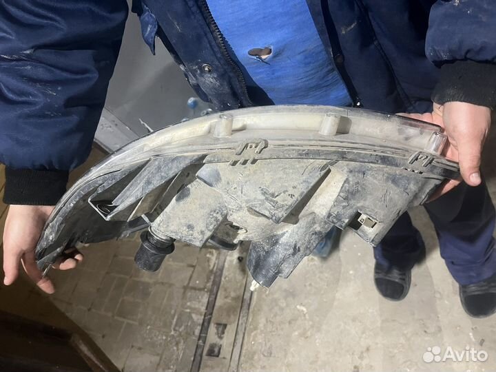 Фары на renault sandero