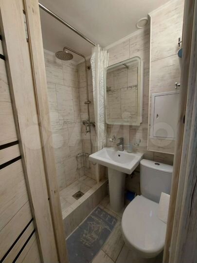 Доля в квартире-студии, 15,9 м², 4/4 эт.