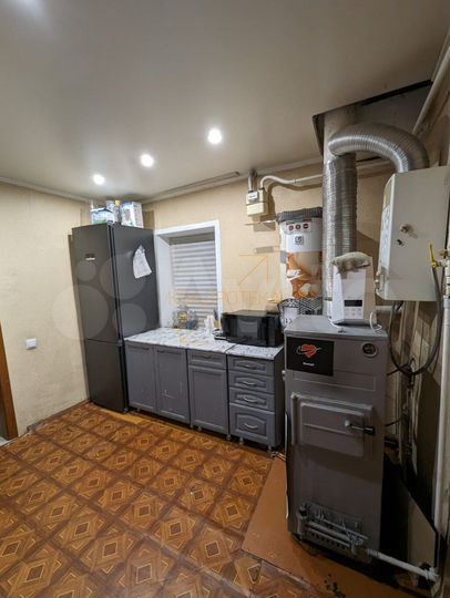 Дом 48 м² на участке 4 сот.