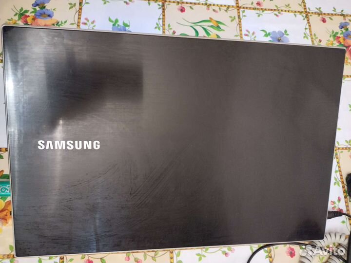 Ноутбук Samsung np300v5a
