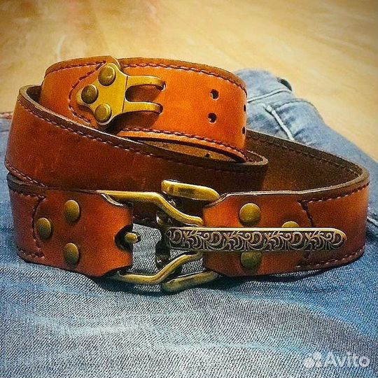 Мужской кожаный ремень ручной работы