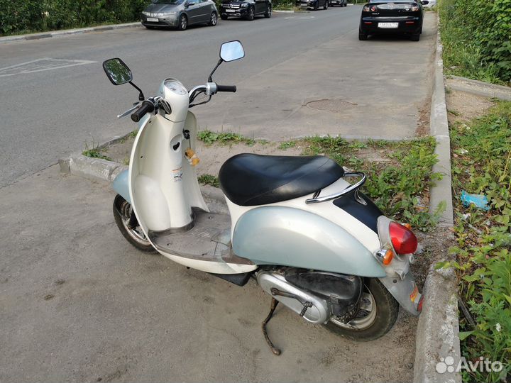Honda Scoopy Crea