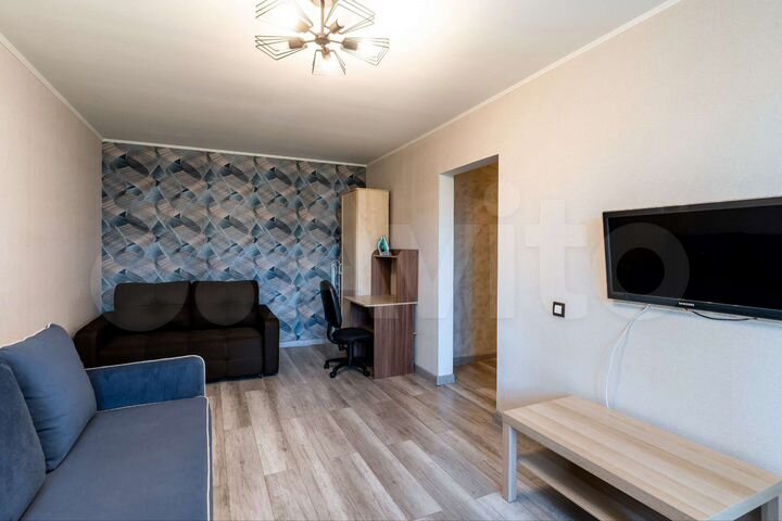 2-к. квартира, 45 м², 1/9 эт.