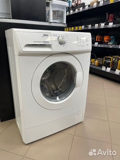 Стиральная машина Zanussi ZWO 683 V