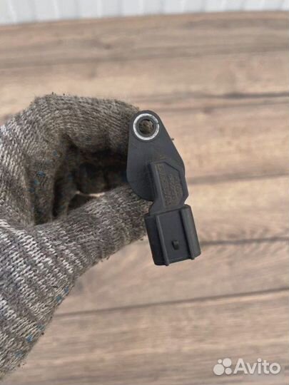 Датчик распредвала Mazda Mazda3 BK 2.0