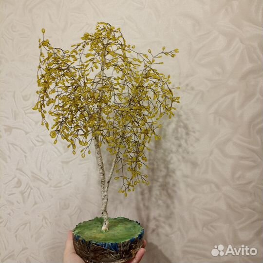Дерево из бисера