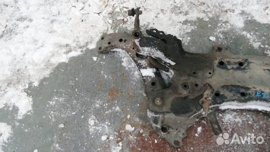 Балка подвески передняя toyota corolla E15 (EDN07L