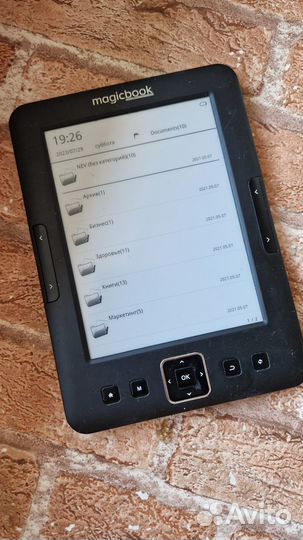 Электронная книга Gmini MagicBook Z6HD с чехлом