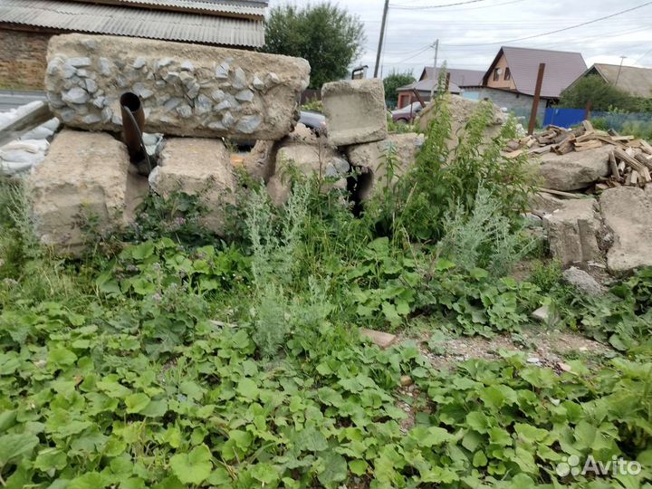 Блок для фундамента