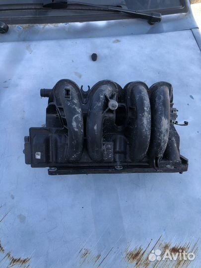 Впускной колектор Renault K7M 8200961787