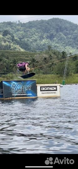 Вейкборд Two twenty eight