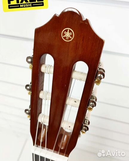 Классическая гитара Yamaha C40