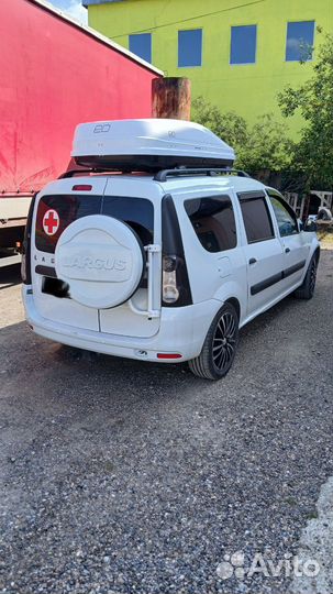 Перевозка лежачих больных и инвалидов