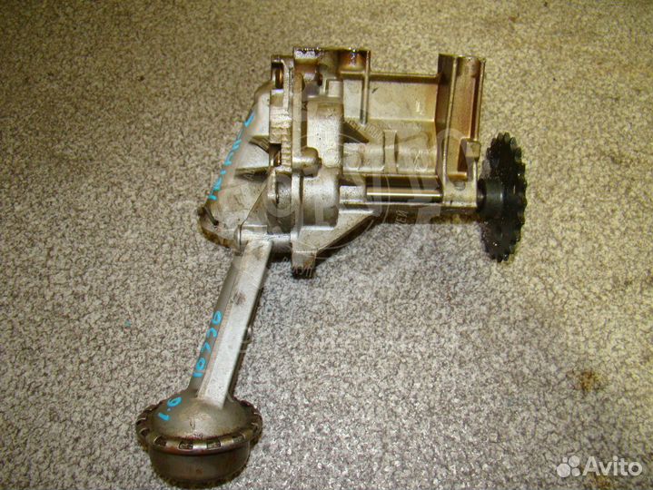 Насос масляный Renault Megane II 2002-2009