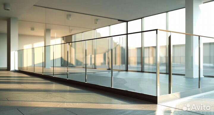 Стеклянное ограждение лестницы