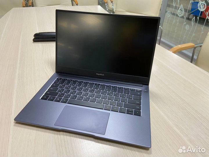 Honor MagicBook 14 ryzen 5