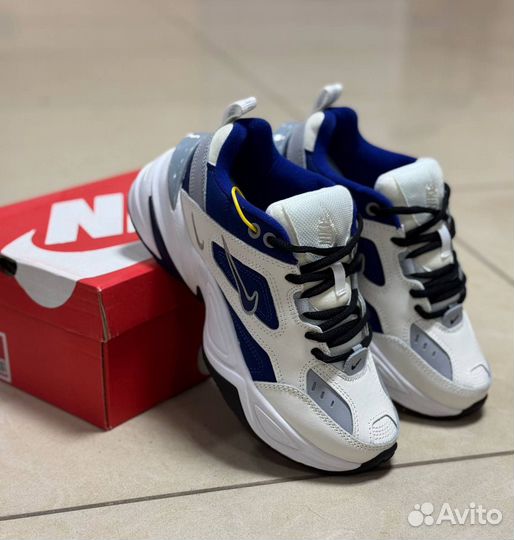 Кроссовки nike женские