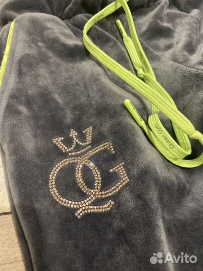 Спортивный костюм для девочки