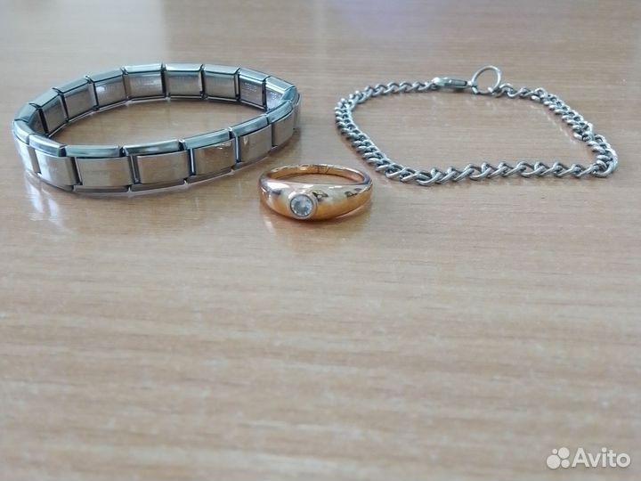 Продам бижутерию резинка в подарок