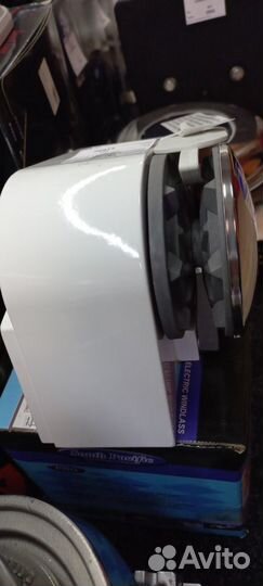 Продам лебедку якорную South Pacific 710