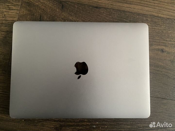 Apple macbook pro 13 2016 1tb i7 16гб озу