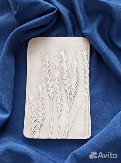 Гипсовое панно барельеф