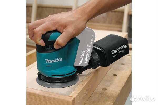 Аккумуляторная эксцентриковая шлифовальная машина Makita DBO180Z