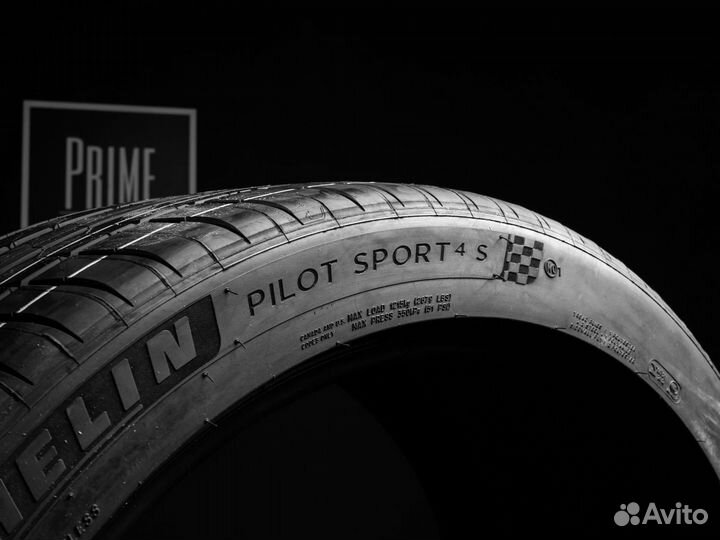 Michelin Pilot Sport 4 S 325/35 R23 и 285/40 R23