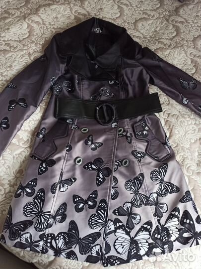 Плащ женский 44