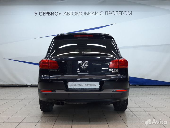 Volkswagen Tiguan 2.0 AT, 2015, 180 000 км