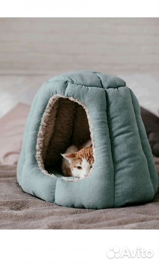 Лежанка для кошек (новая)