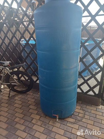 Емкость баки для воды 750 литров