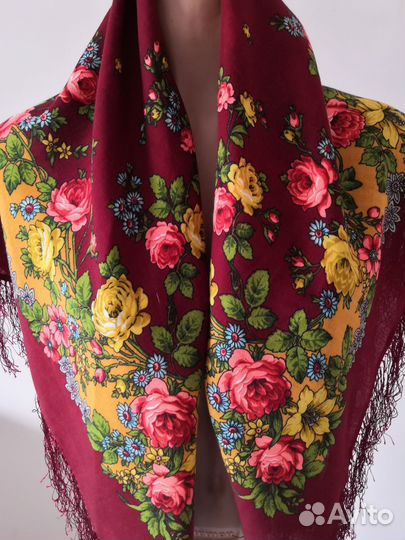 Новый павловопосадский платок