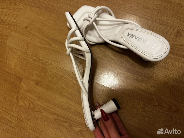 Туфли босоножки haadan