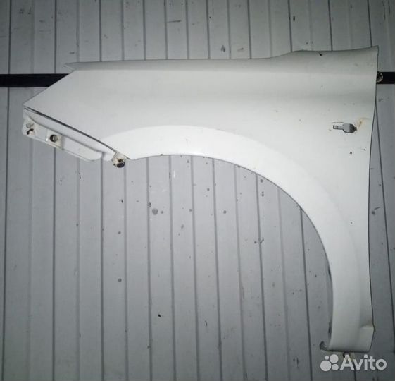 Переднее крыло