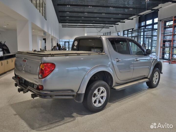 Mitsubishi L200 2.5 AT, 2014, 211 000 км