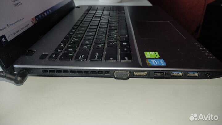 Ноутбук asus