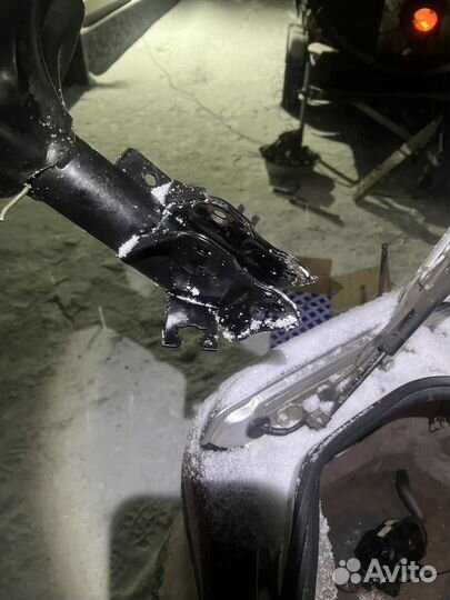 Передние амортизаторы