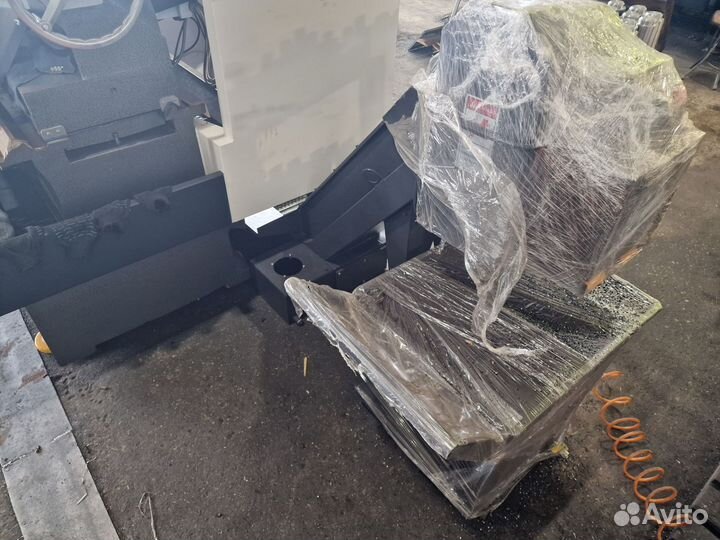 Новый Токарный станок с чпу CK61/80