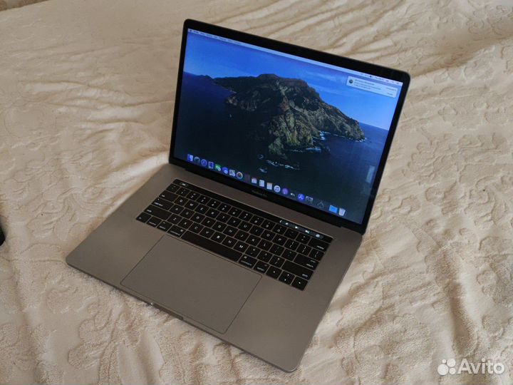 MacBook Pro 15 3017 500 SSD / 560 4 gb