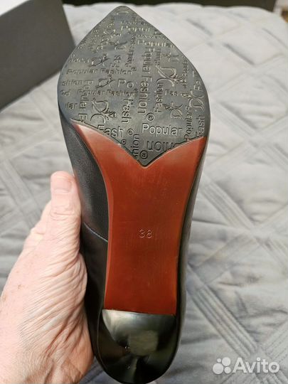 Туфли женские 38 размер натуральная кожа черные