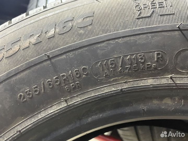 Michelin Agilis 235/65 R16C 115P