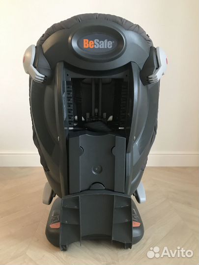 Автокресло BeSafe iZi Comfort X3 (9–18кг)