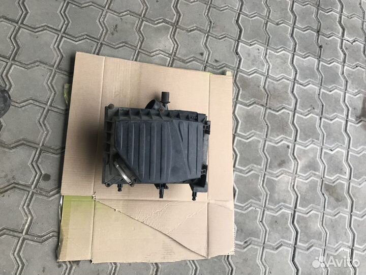 Корпус воздушного фильтра на opel meriva